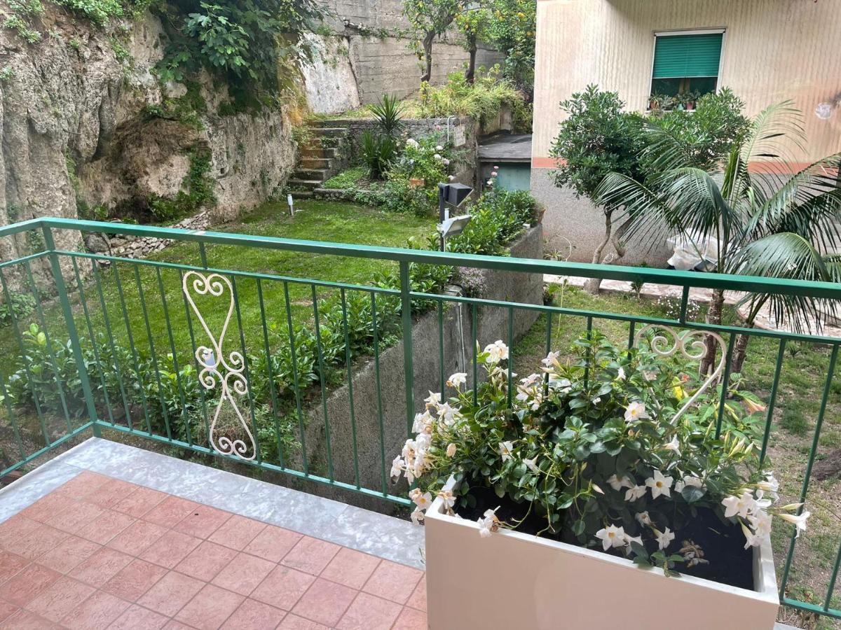 Minori Palace De Luxe Apartment 외부 사진